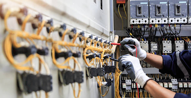 Professional Electrician technician working in Camp Hill, AL
